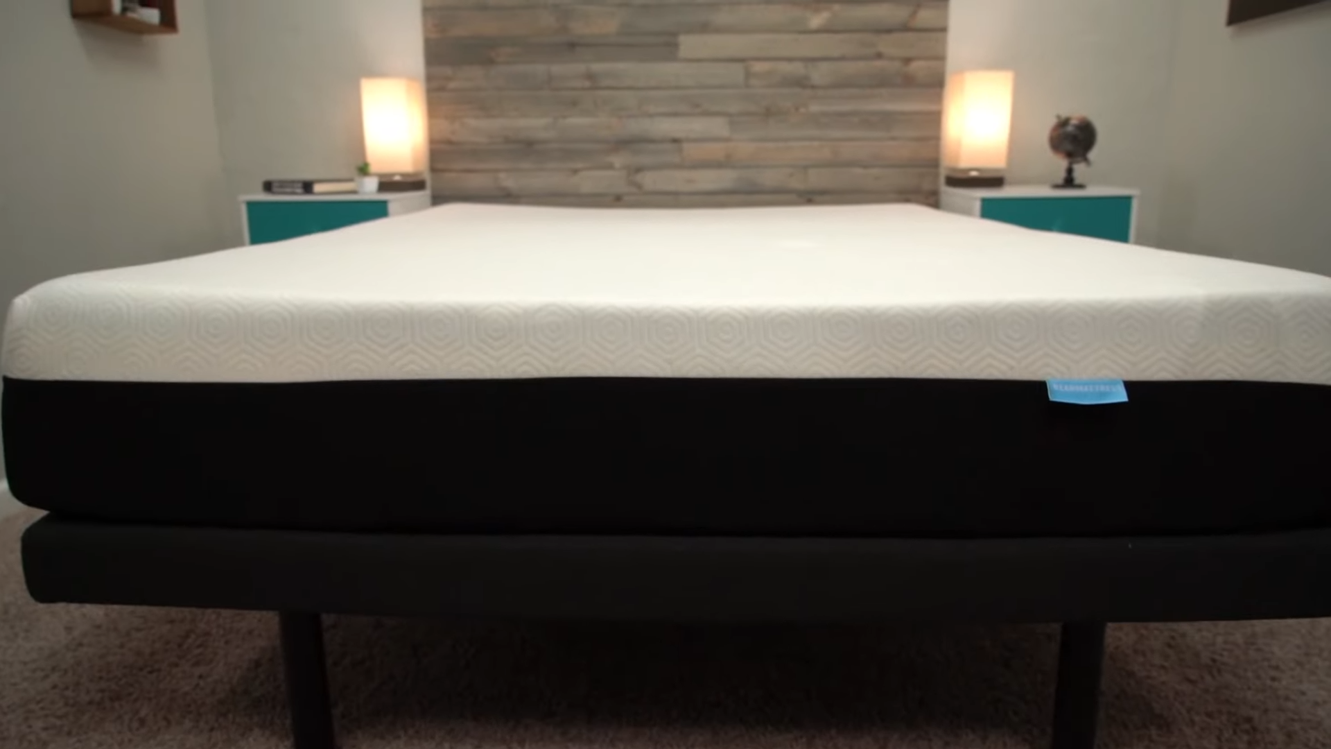 What Is a Memory Foam Mattress? Mattress Portal